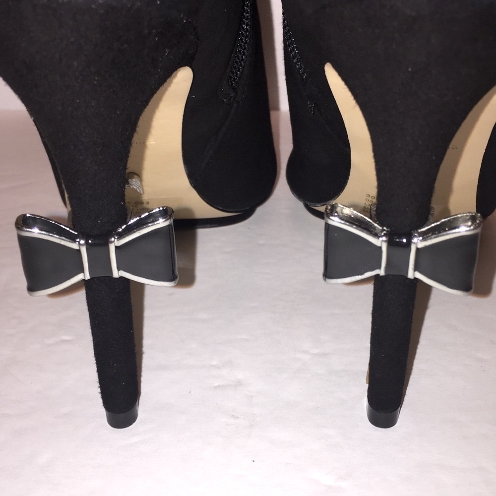 Black Suede Leather Booties with Bows on Heels 🎀